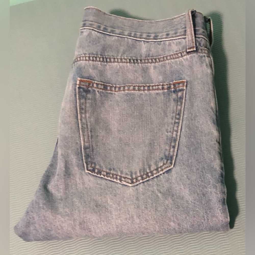 Old navy jeans, good condition size 32